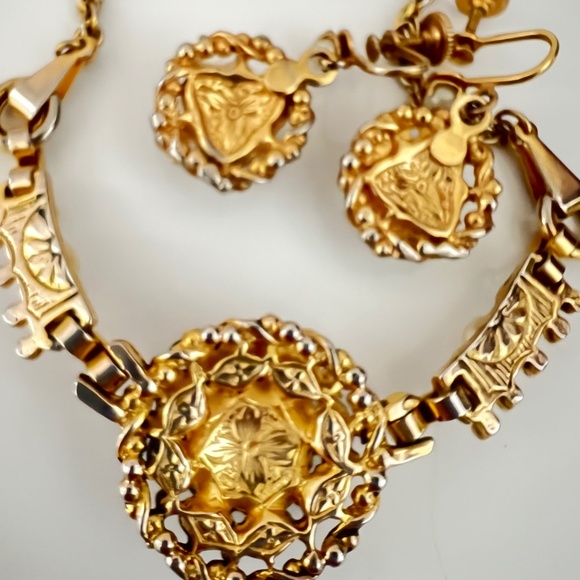 Vintage Barclay Necklace & Earrings Jewelry Set Faux Pearls Golden Tone Rare - Picture 7 of 11